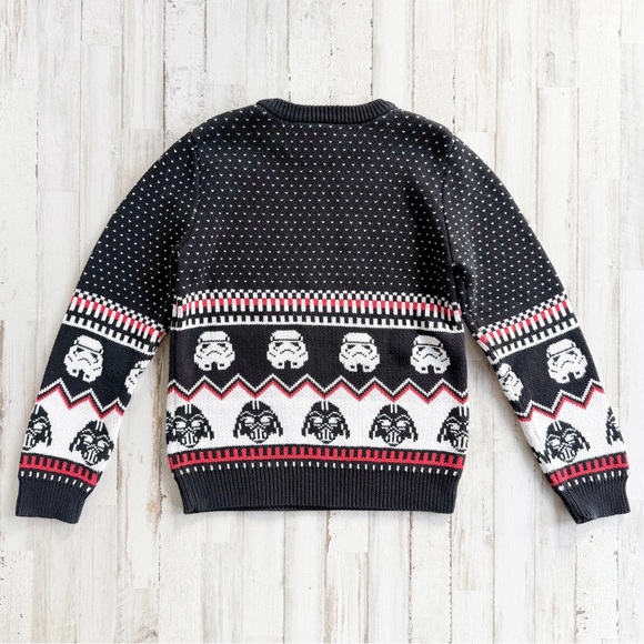 Hanna Andersson Star Wars Sweater 140 Boys 10
Stormtrooper Darth Vader Holiday - Picture 6 of 9